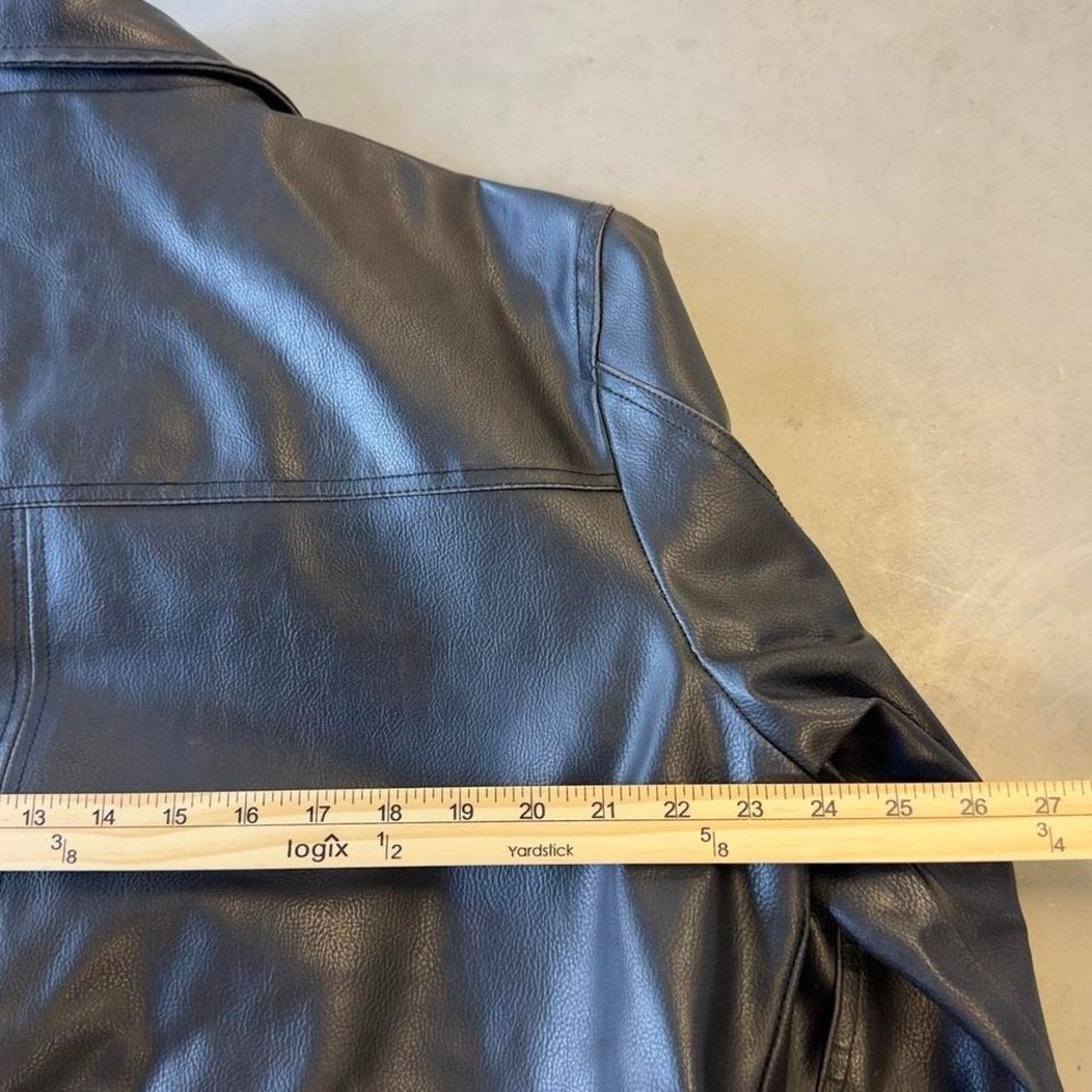 Vintage black zip up biker jacket - Picture 4 of 5
